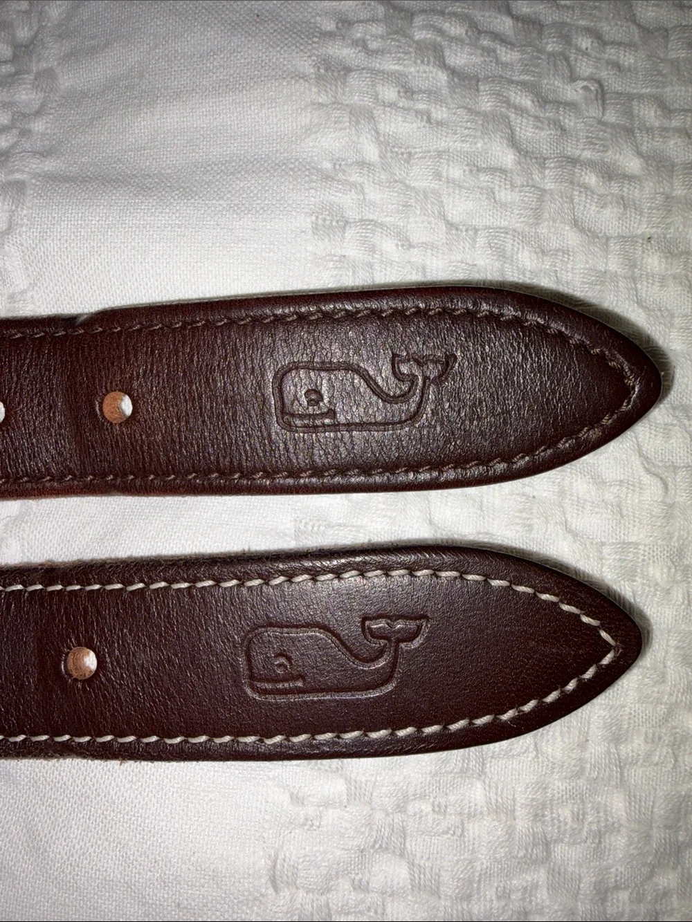 Two Boys Vineyard Vine Navy Patterned Leather-Trim Belt both size 28